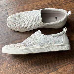 Earth Origins Zen Groove Slip on Sneakers